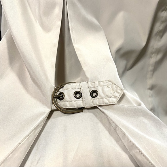 STELLA McCARTNEY🔸Fabulous Lite cream color Trench Coat🔸WOW DETAILS🔸STUNNING ! - Picture 14 of 17